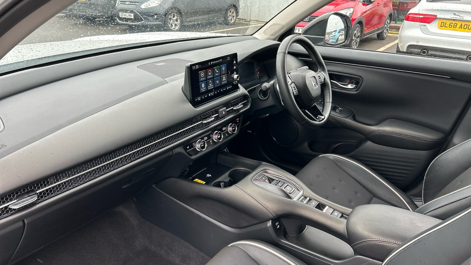 Used Honda ZR-V 2024 for sale - 76763076: Photo 2