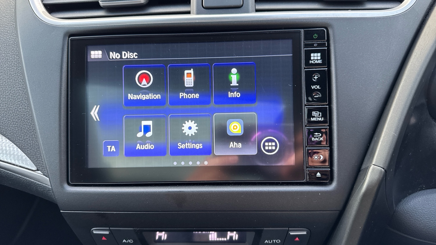 Used Honda Civic 2017 for sale - 76830537: Photo 28