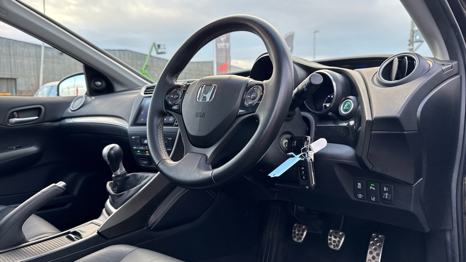 Used Honda Civic 2017 for sale - 76830537: Photo 33