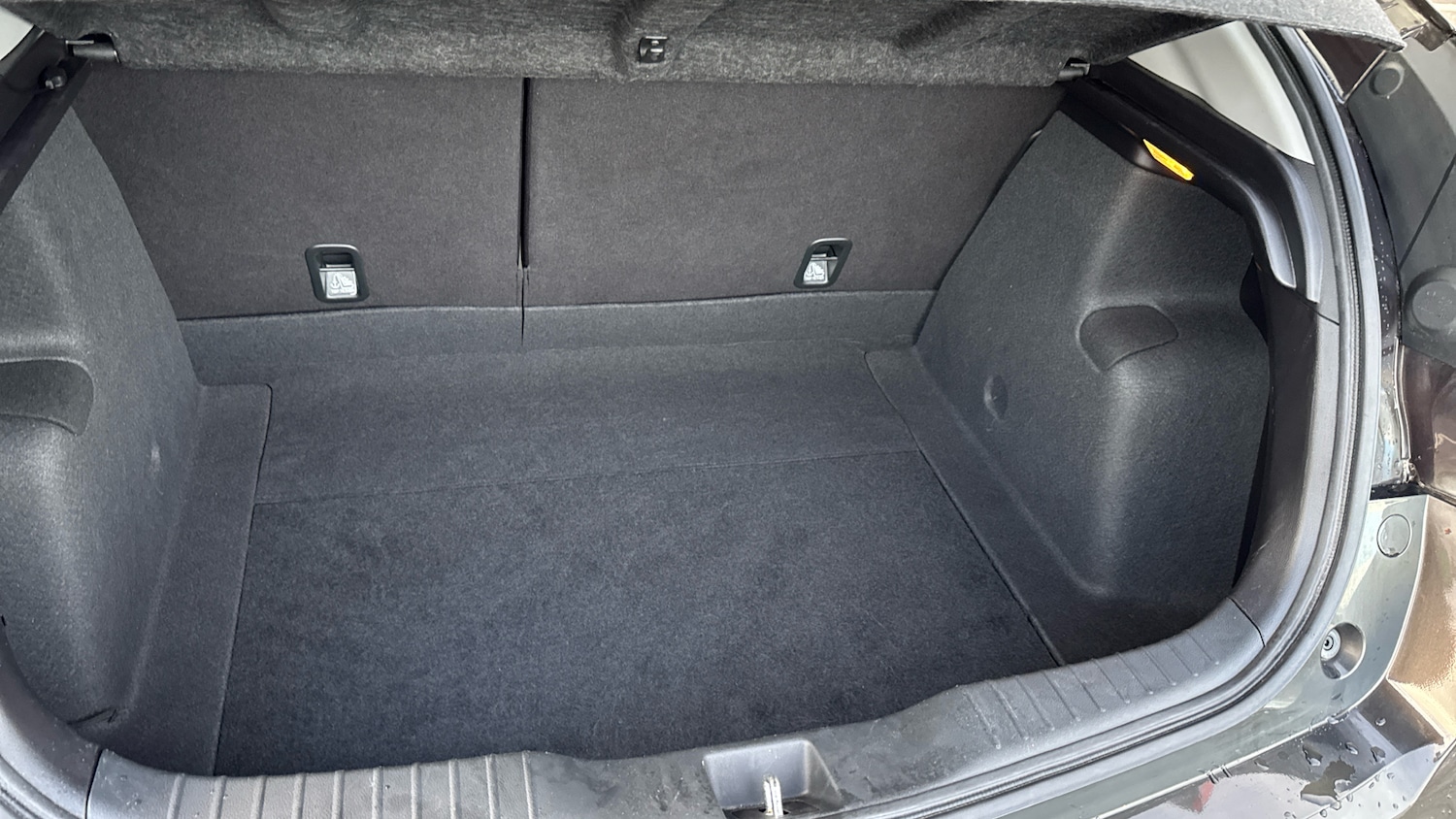 Used Honda Civic 2017 for sale - 76830537: Photo 40