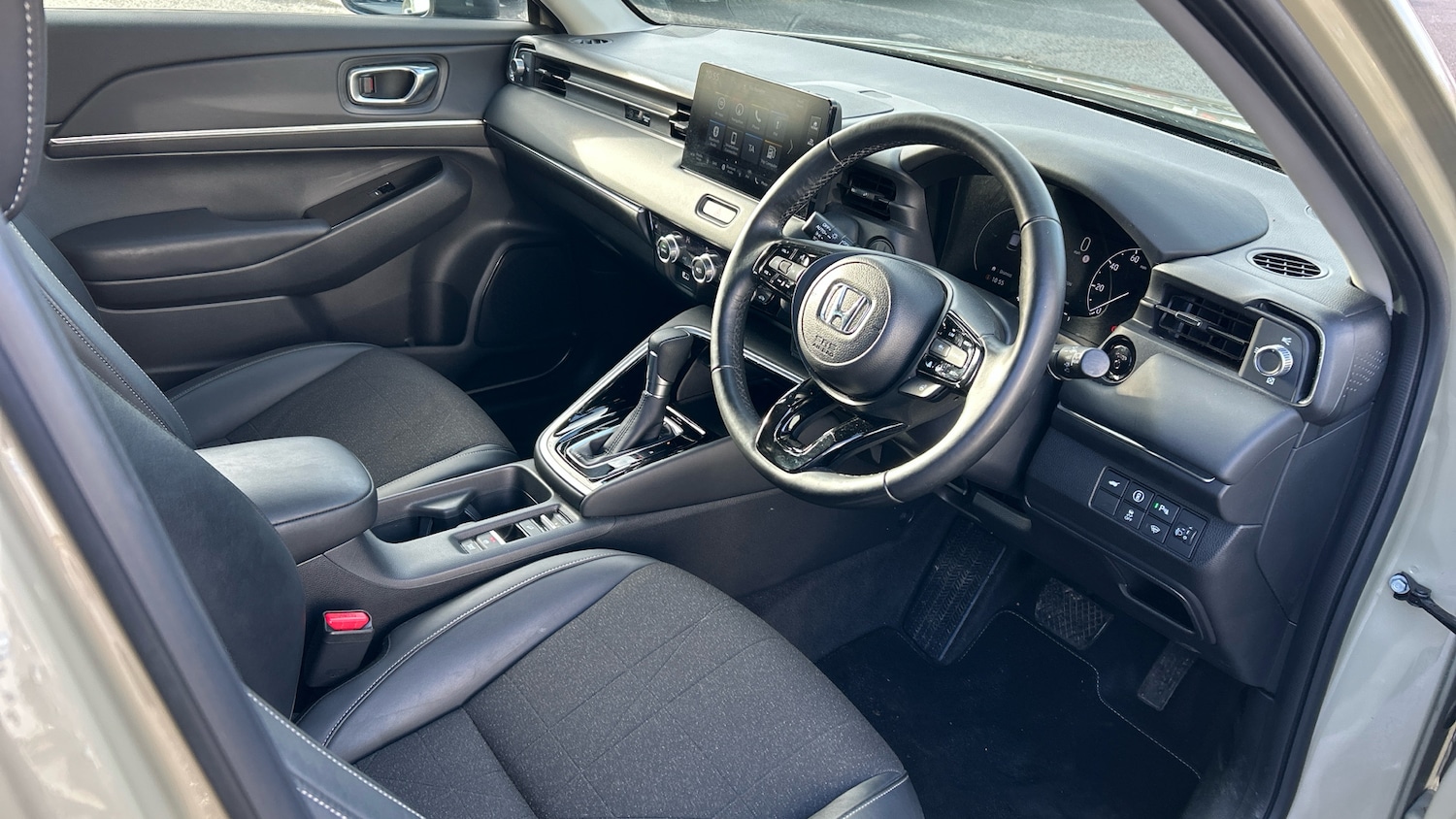 Used Honda HR-V 2024 for sale - 77363261: Photo 27