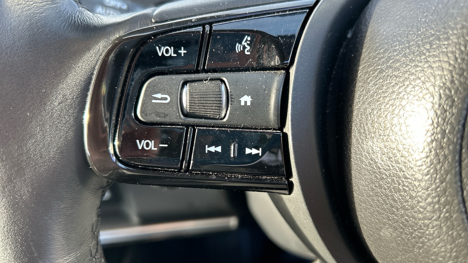 Used Honda HR-V 2024 for sale - 77363261: Photo 34