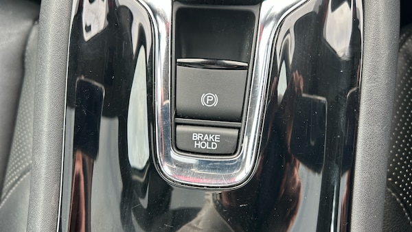 Used Honda HR-V 2017 for sale - 76224873: Photo 20