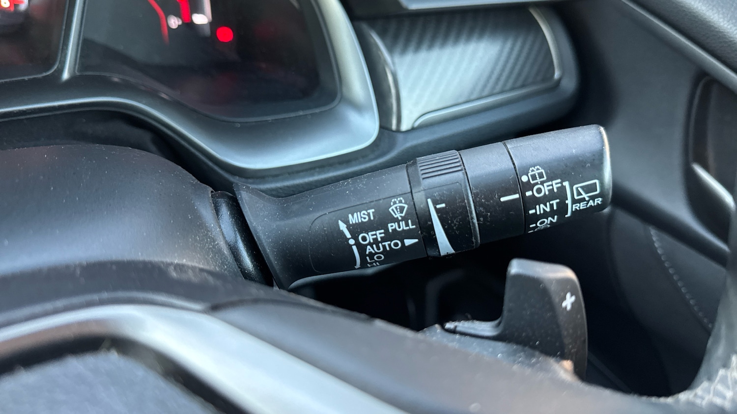 Used Honda Civic 2018 for sale - 76792880: Photo 18