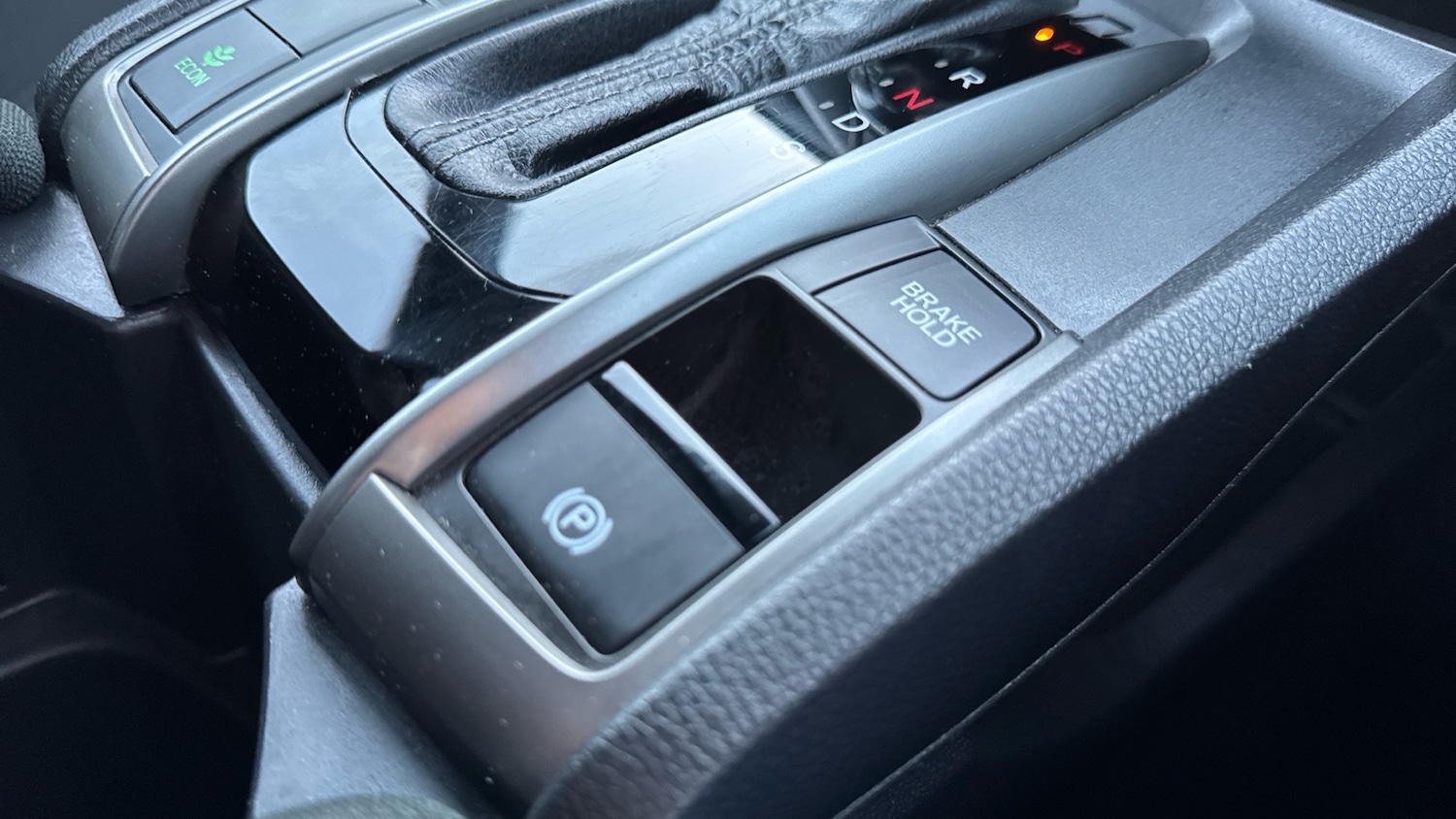 Used Honda Civic 2018 for sale - 76792880: Photo 20