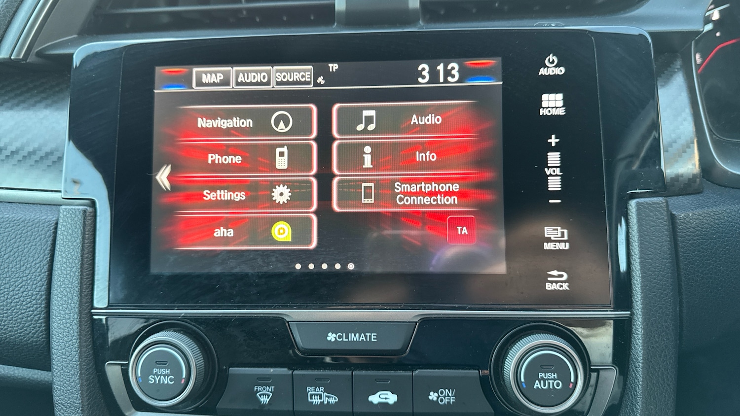 Used Honda Civic 2018 for sale - 76792880: Photo 26