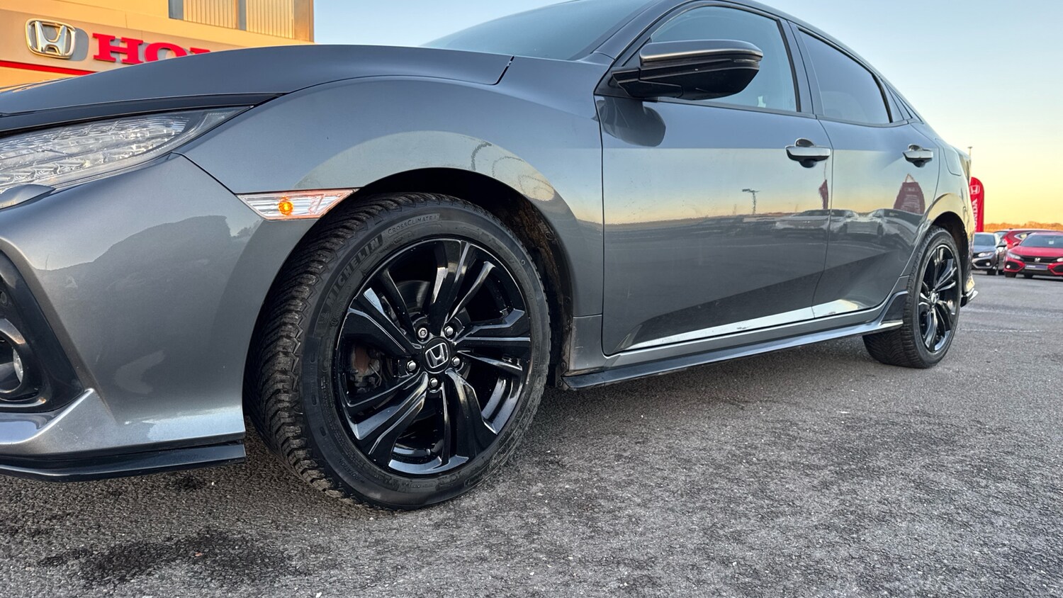 Used Honda Civic 2018 for sale - 76792880: Photo 44