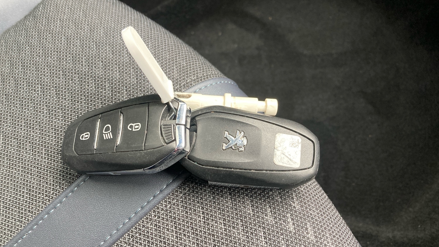 Used Peugeot 2008 2020 for sale - 77662478: Photo 20