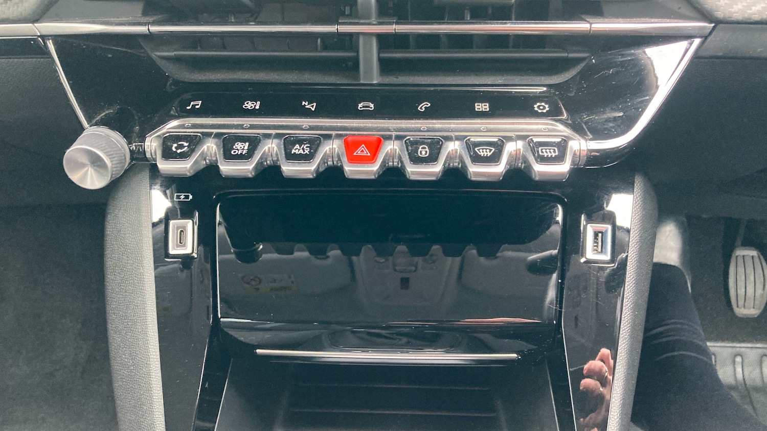 Used Peugeot 2008 2020 for sale - 77662478: Photo 27