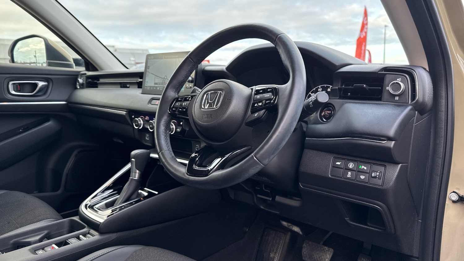 Used Honda HR-V 2023 for sale - 77766178: Photo 29