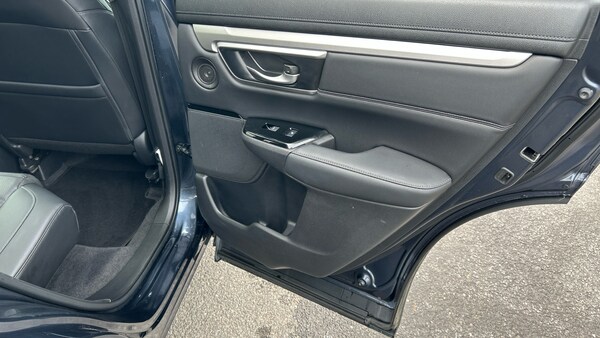 Used Honda CR-V 2022 for sale - 76206551: Photo 29