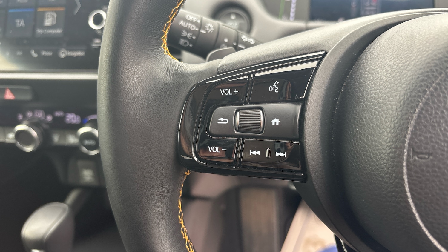 Used Honda Jazz 2023 for sale - 76181889: Photo 32