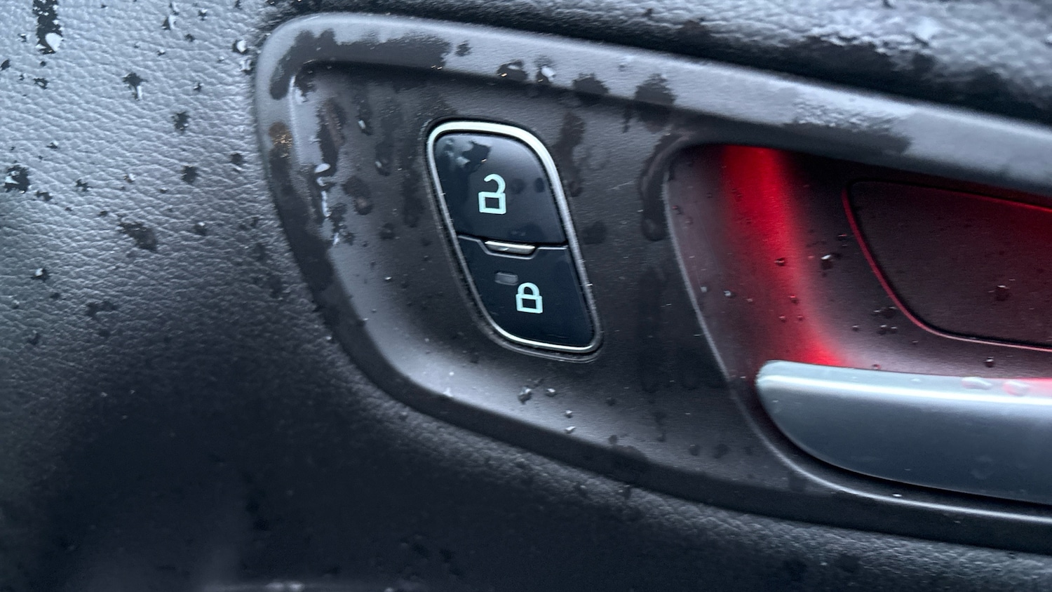 Used Ford Kuga 2017 for sale - 77543484: Photo 27