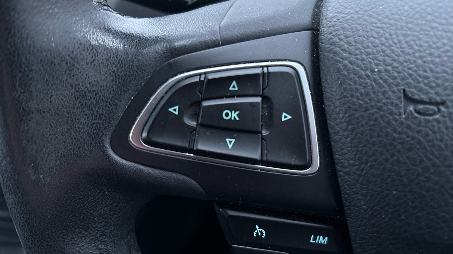 Used Ford Kuga 2017 for sale - 77543484: Photo 32