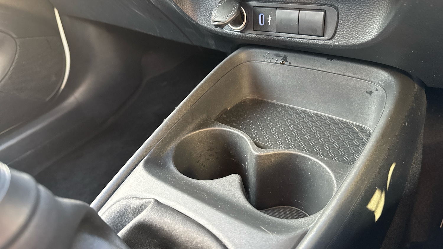 Used Toyota Aygo X 2024 for sale - 77198779: Photo 32