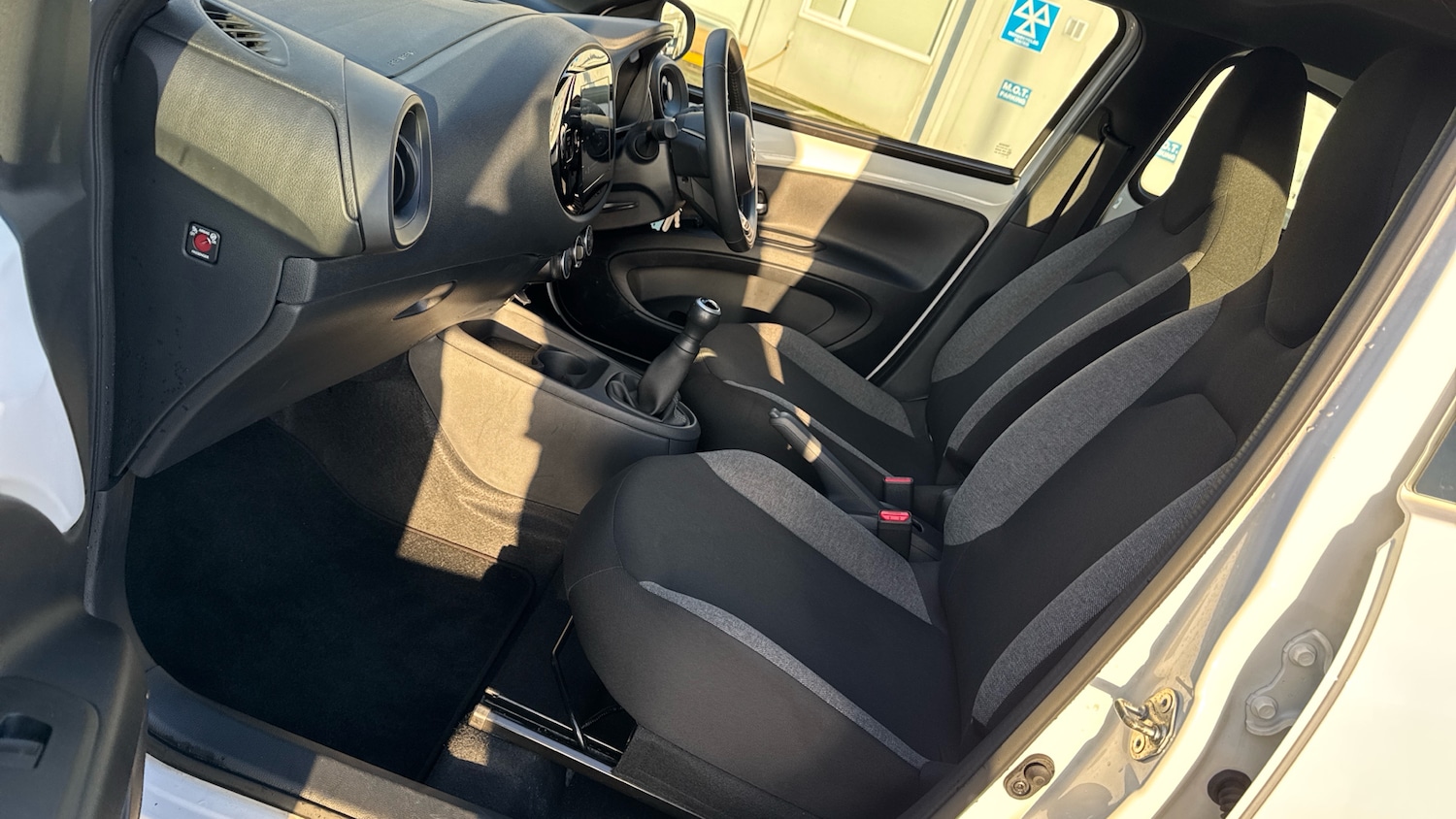 Used Toyota Aygo X 2024 for sale - 77198779: Photo 44