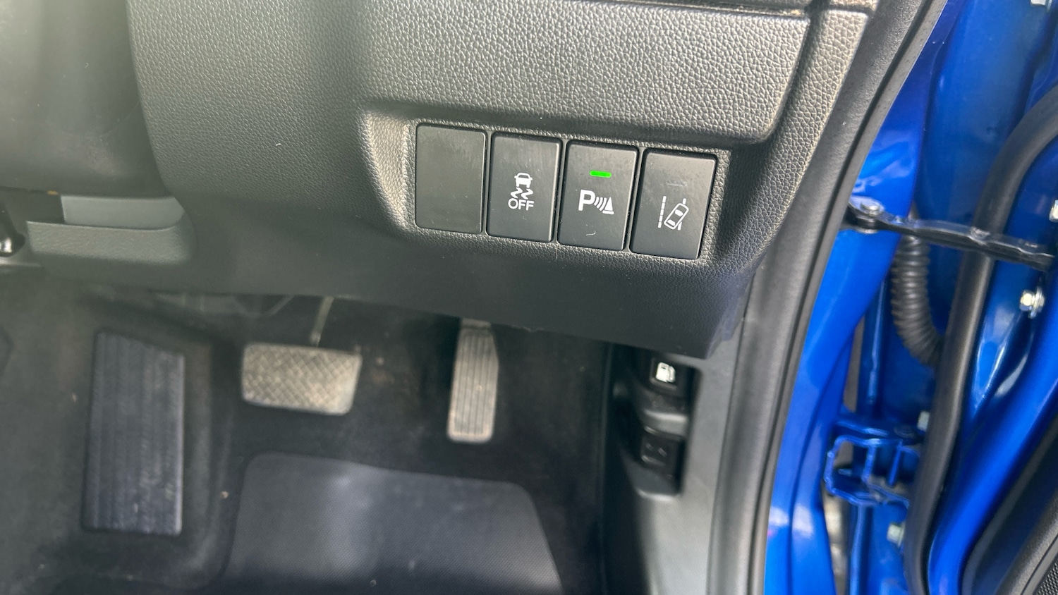 Vehicle 27