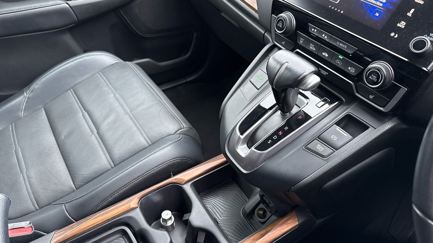 Used Honda CR-V 2018 for sale - 76504347: Photo 38