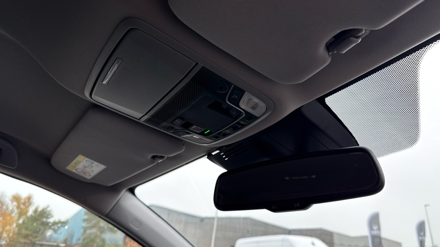 Used Honda CR-V 2018 for sale - 76504347: Photo 40