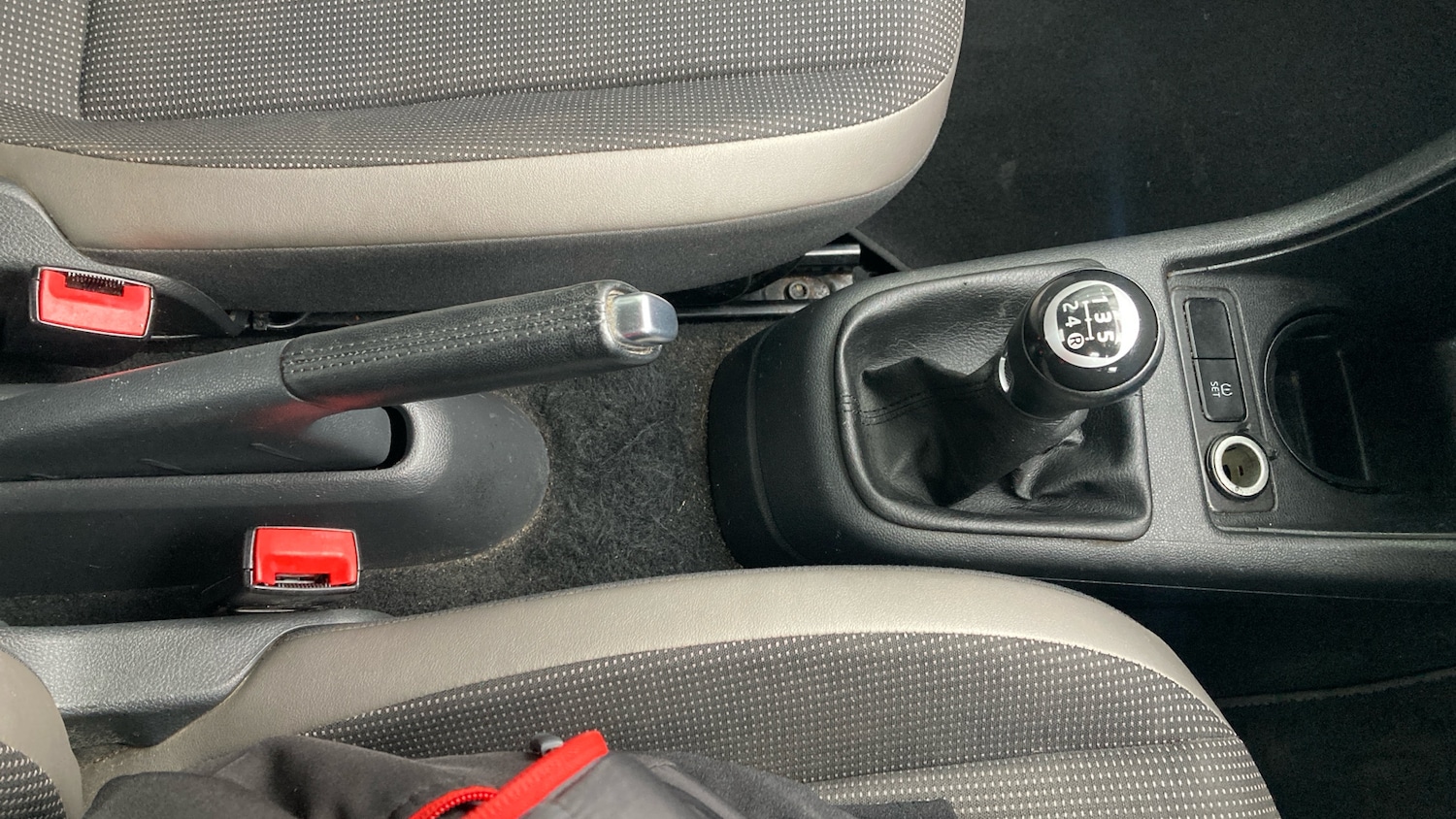 Used Volkswagen up! 2016 for sale - 77662479: Photo 43