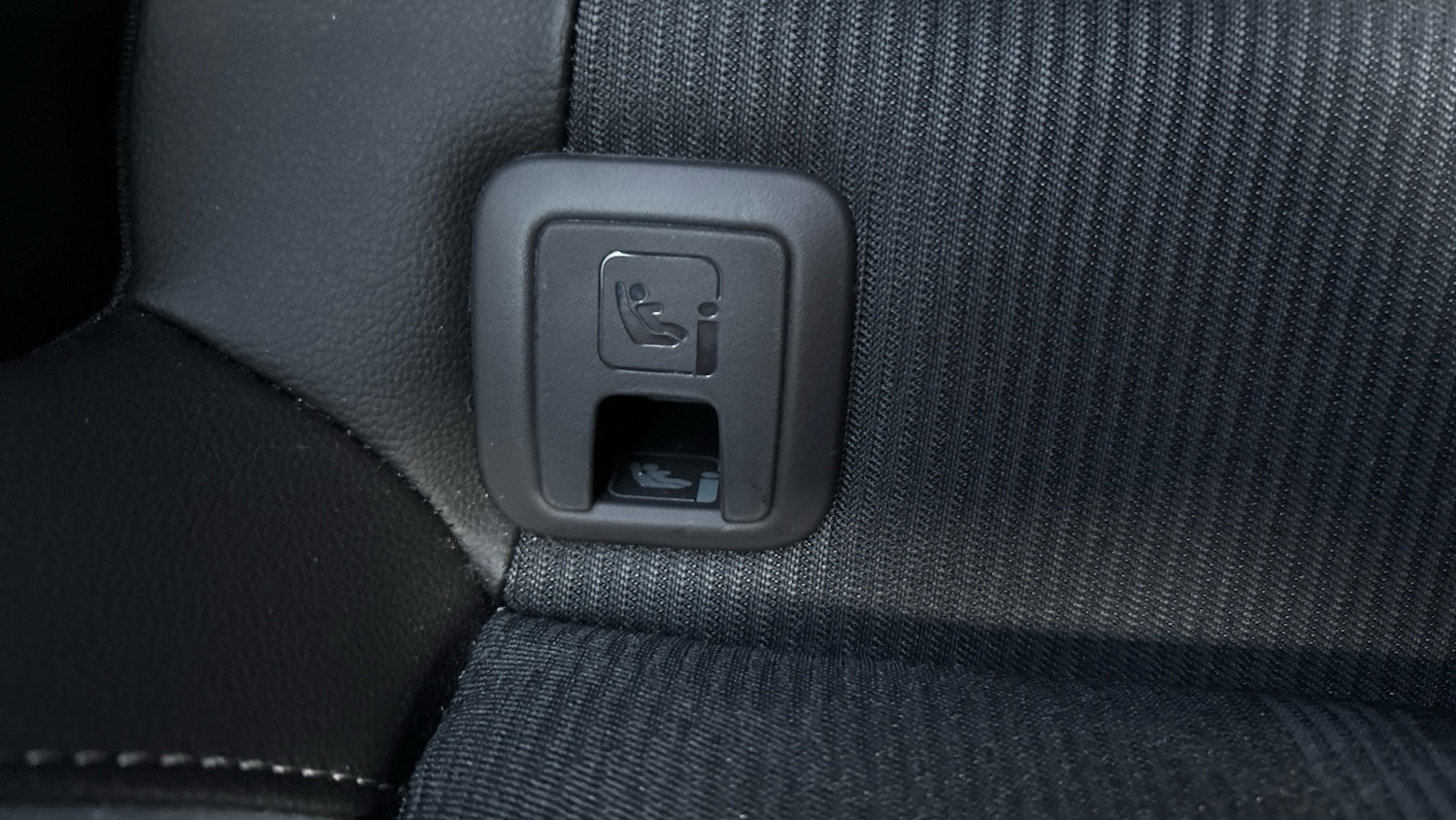 Used Volkswagen T-Roc 2025 for sale - 76860209: Photo 22