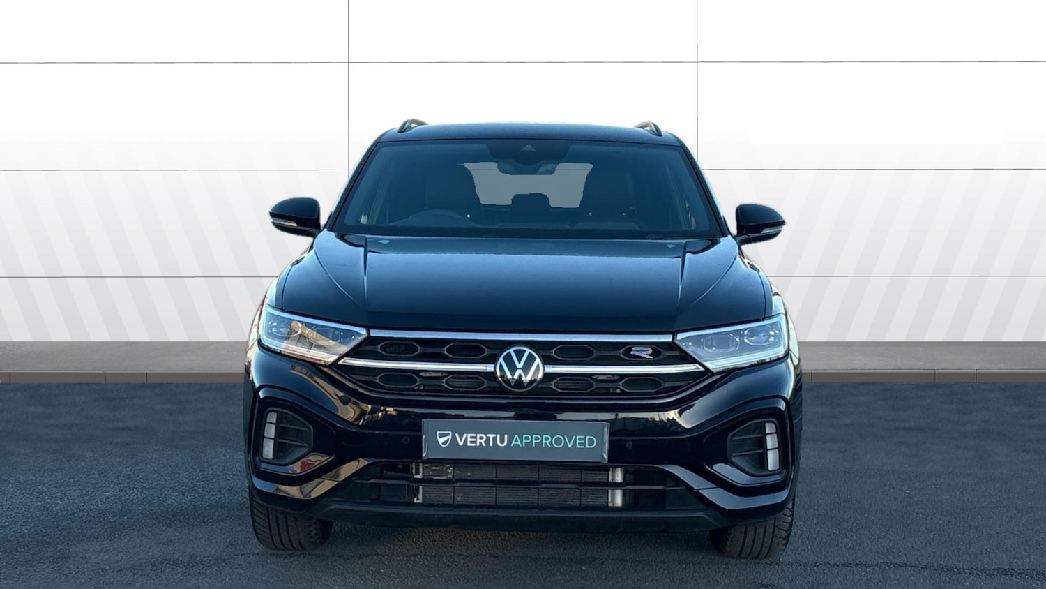 Used Volkswagen T-Roc 2025 for sale - 76860209: Photo 3