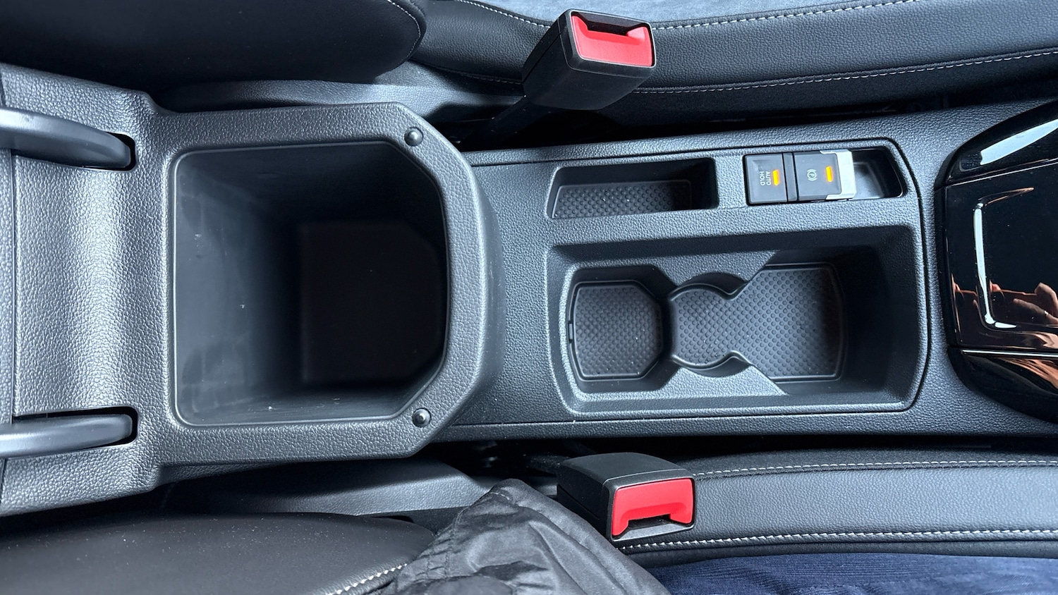 Used Volkswagen T-Roc 2025 for sale - 76860209: Photo 45