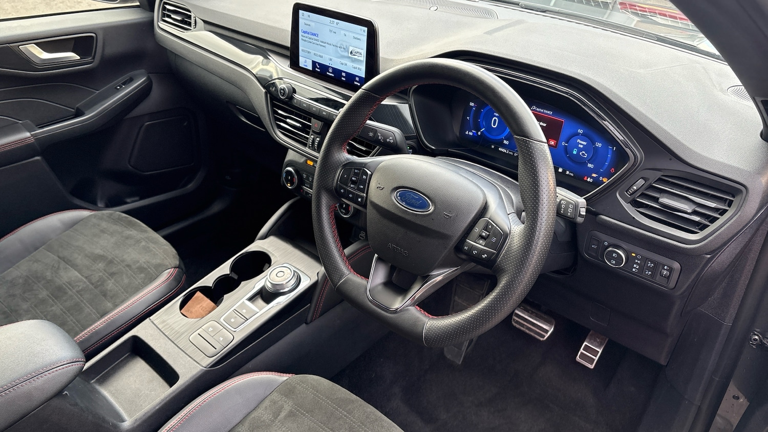 Used Ford Kuga 2023 for sale - 76627816: Photo 11