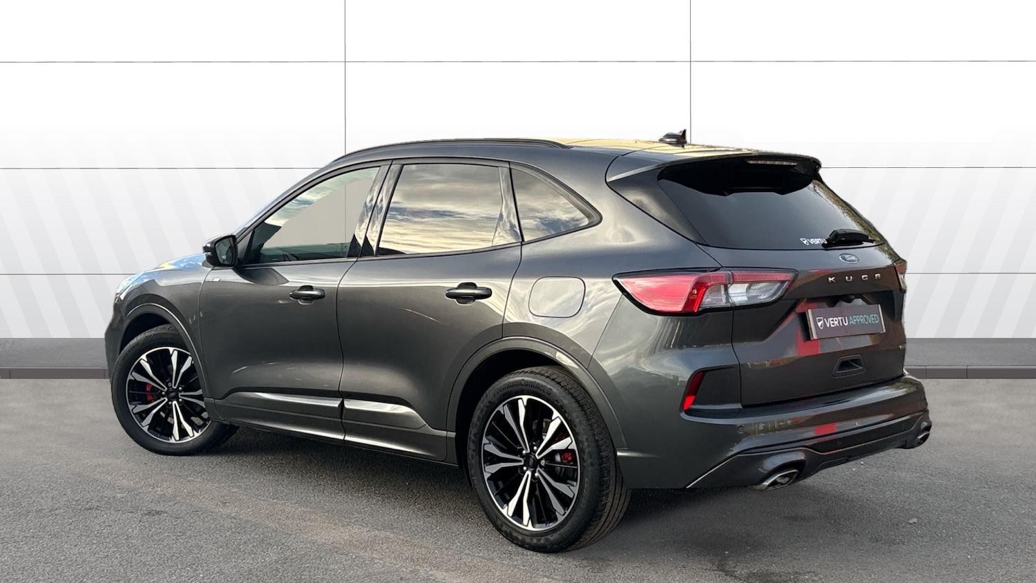 Used Ford Kuga 2023 for sale - 76627816: Photo 2