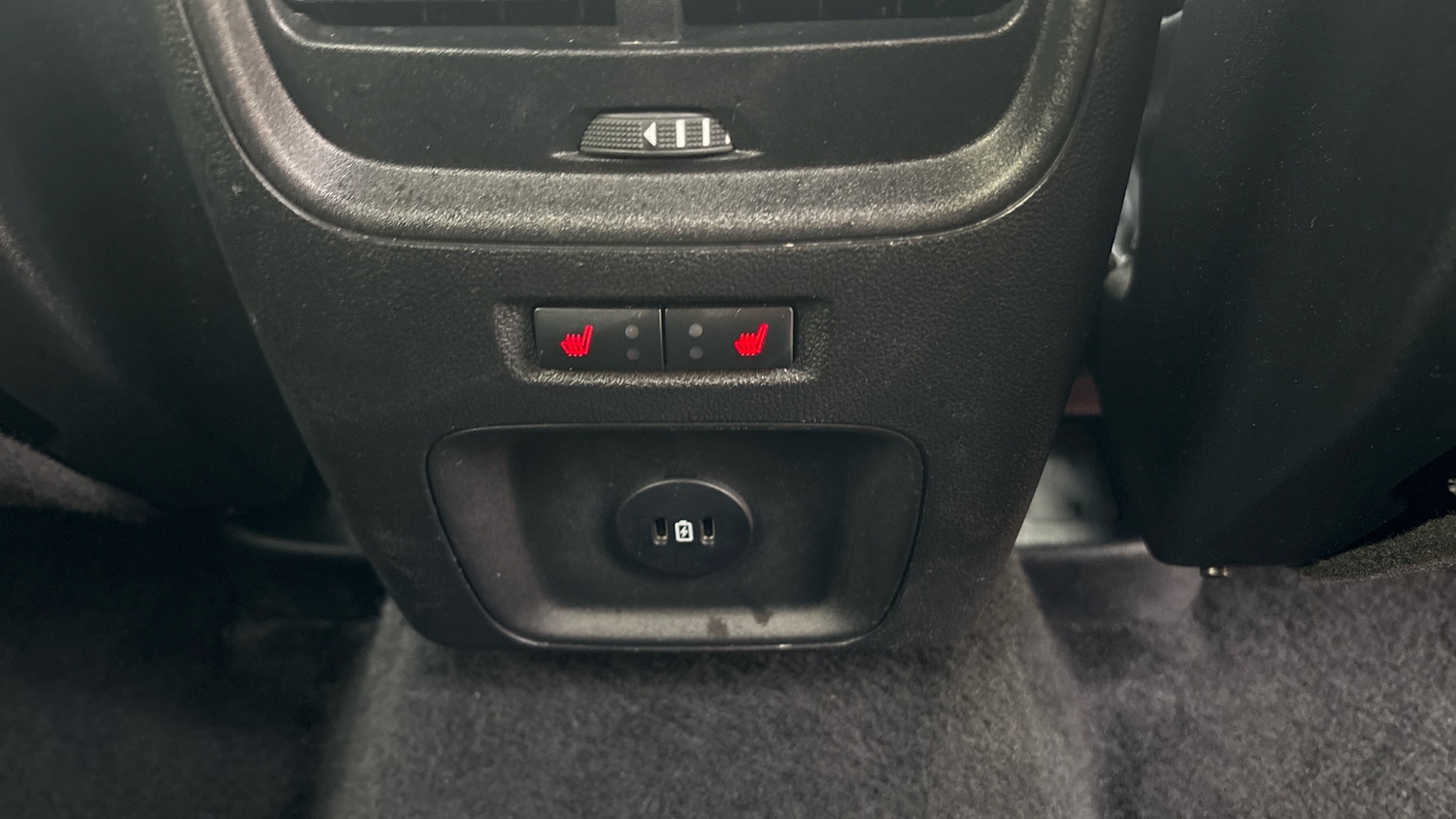 Used Ford Kuga 2023 for sale - 76627816: Photo 21