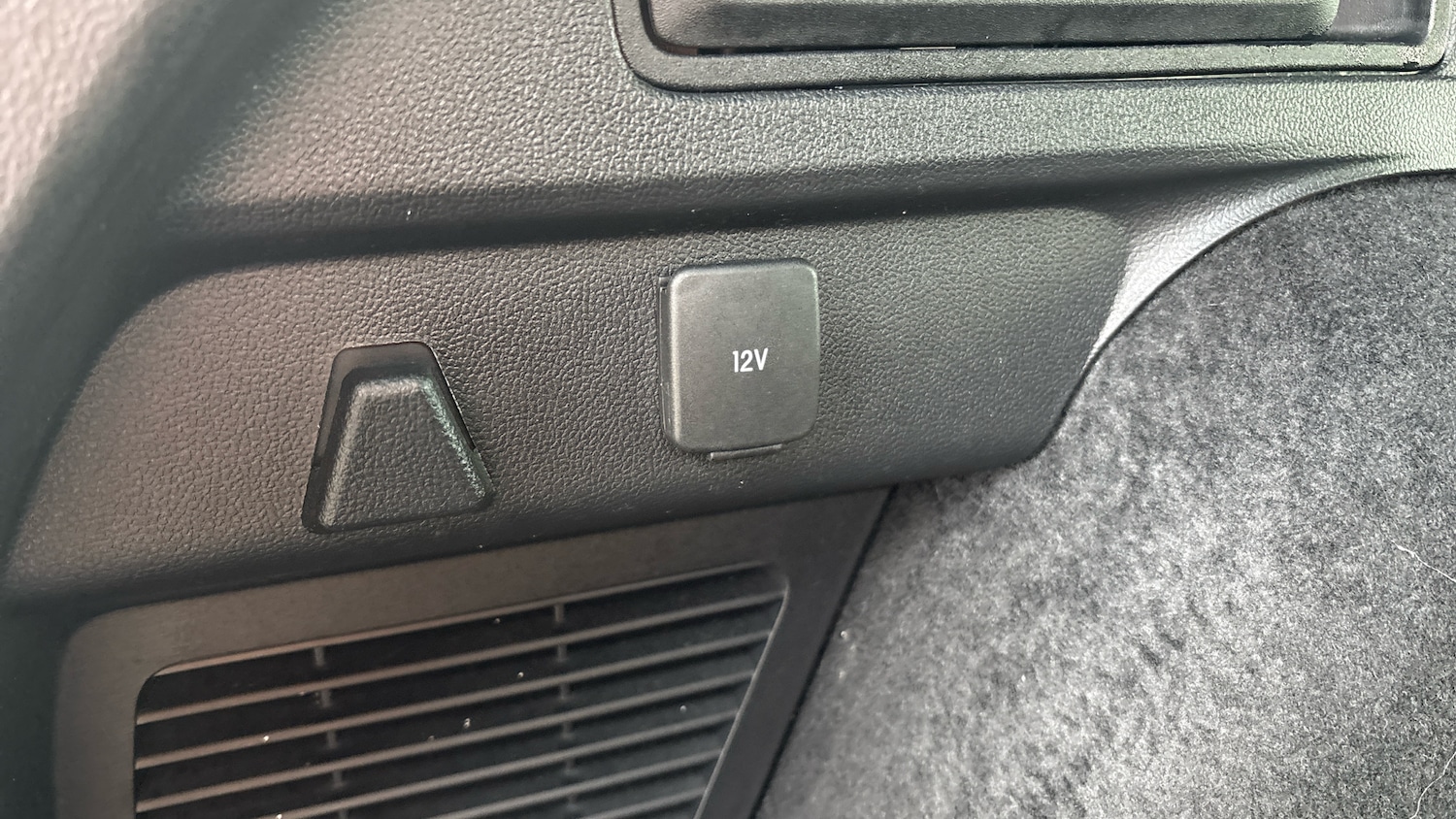 Used Ford Kuga 2023 for sale - 76627816: Photo 30