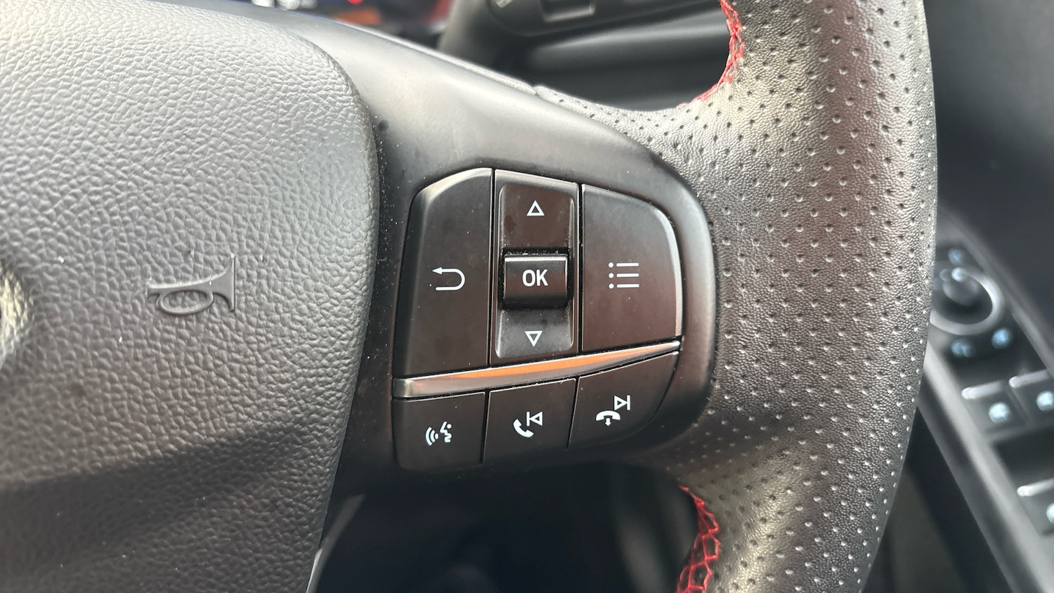 Used Ford Kuga 2023 for sale - 76627816: Photo 35