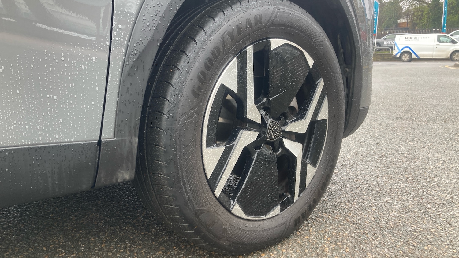 Used Peugeot 2008 2024 for sale - 77675318: Photo 23