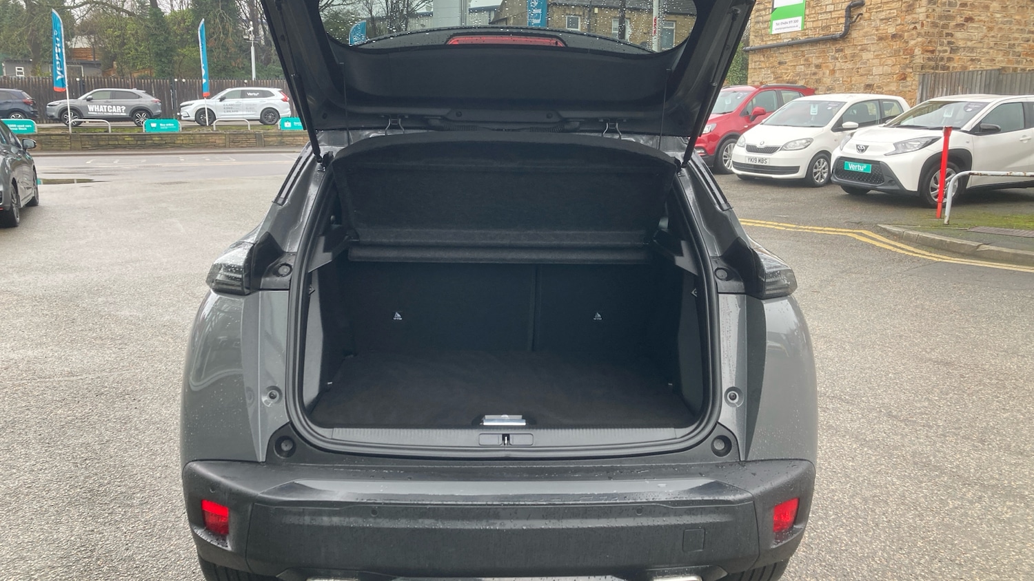 Used Peugeot 2008 2024 for sale - 77675318: Photo 4