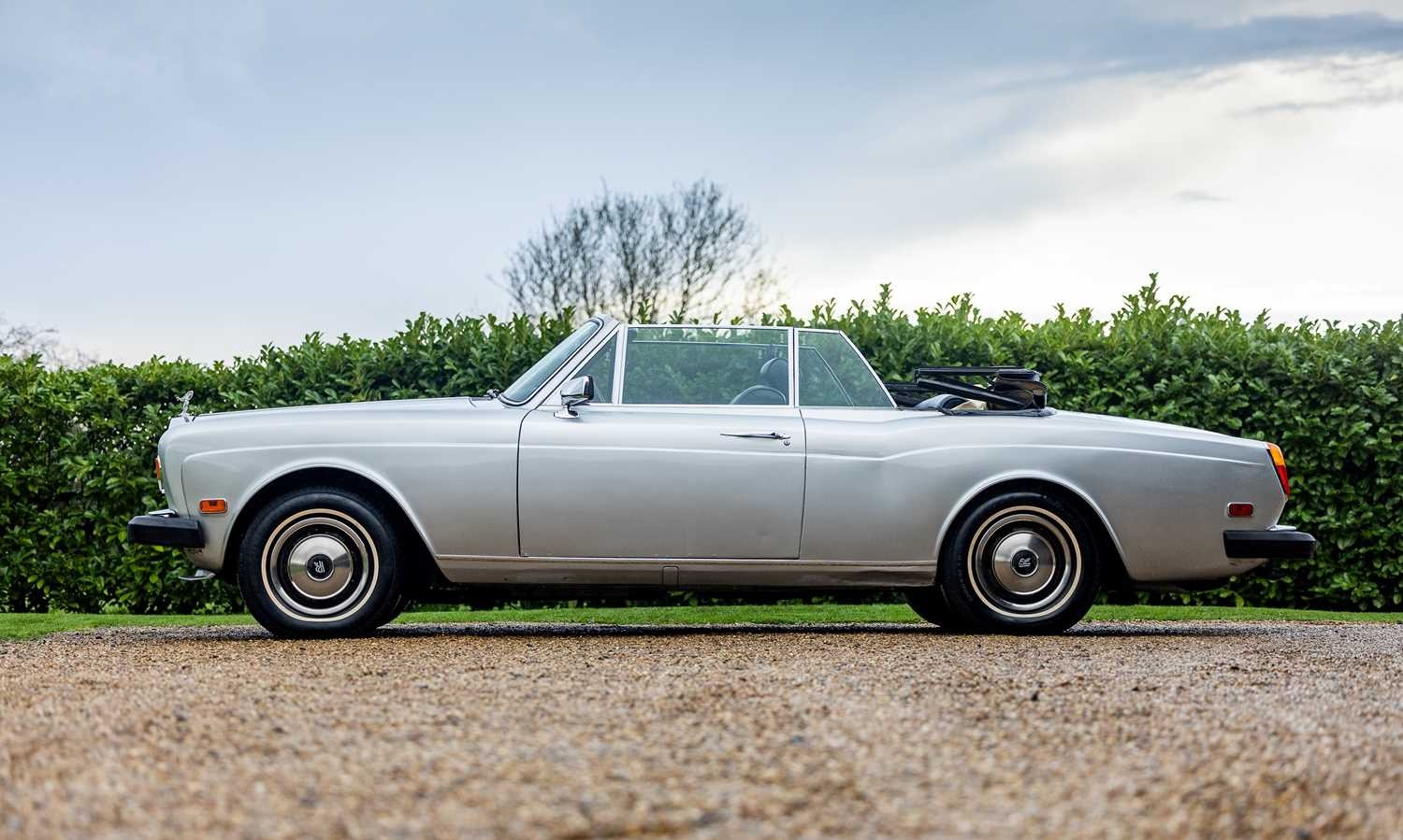 Used Rolls-Royce Corniche 2010 for sale - 76554056: Photo 2