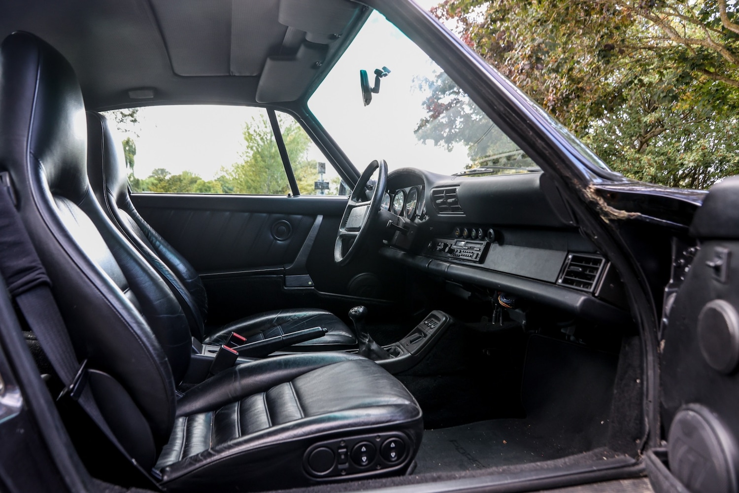 Used Porsche 911 1990 for sale - 76382607: Photo 25