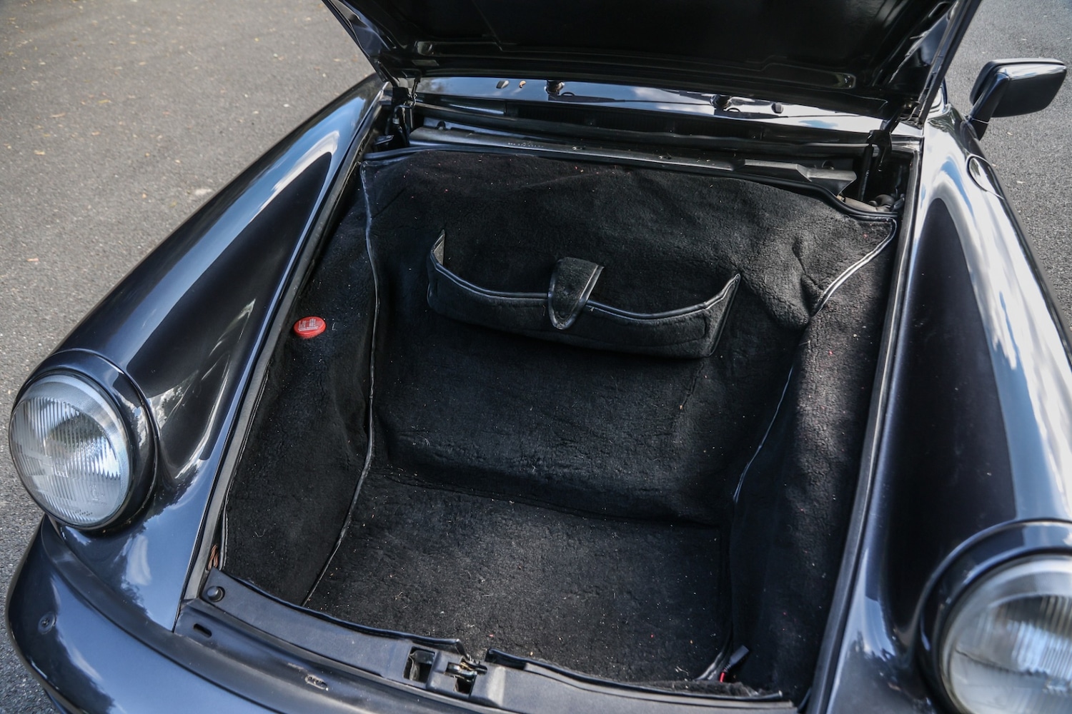 Used Porsche 911 1990 for sale - 76382607: Photo 38