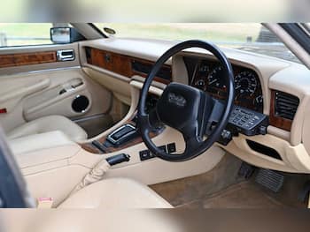 Used Jaguar XJ 1990 for sale - 79625649: Photo