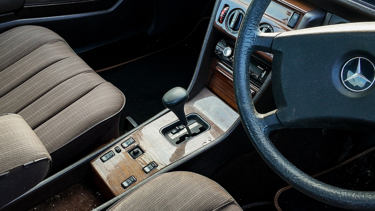 Used Mercedes-Benz C Class 1987 for sale - 77579805: Photo 20