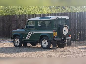 Used Land Rover Defender 1995 for sale - 78410307: Photo
