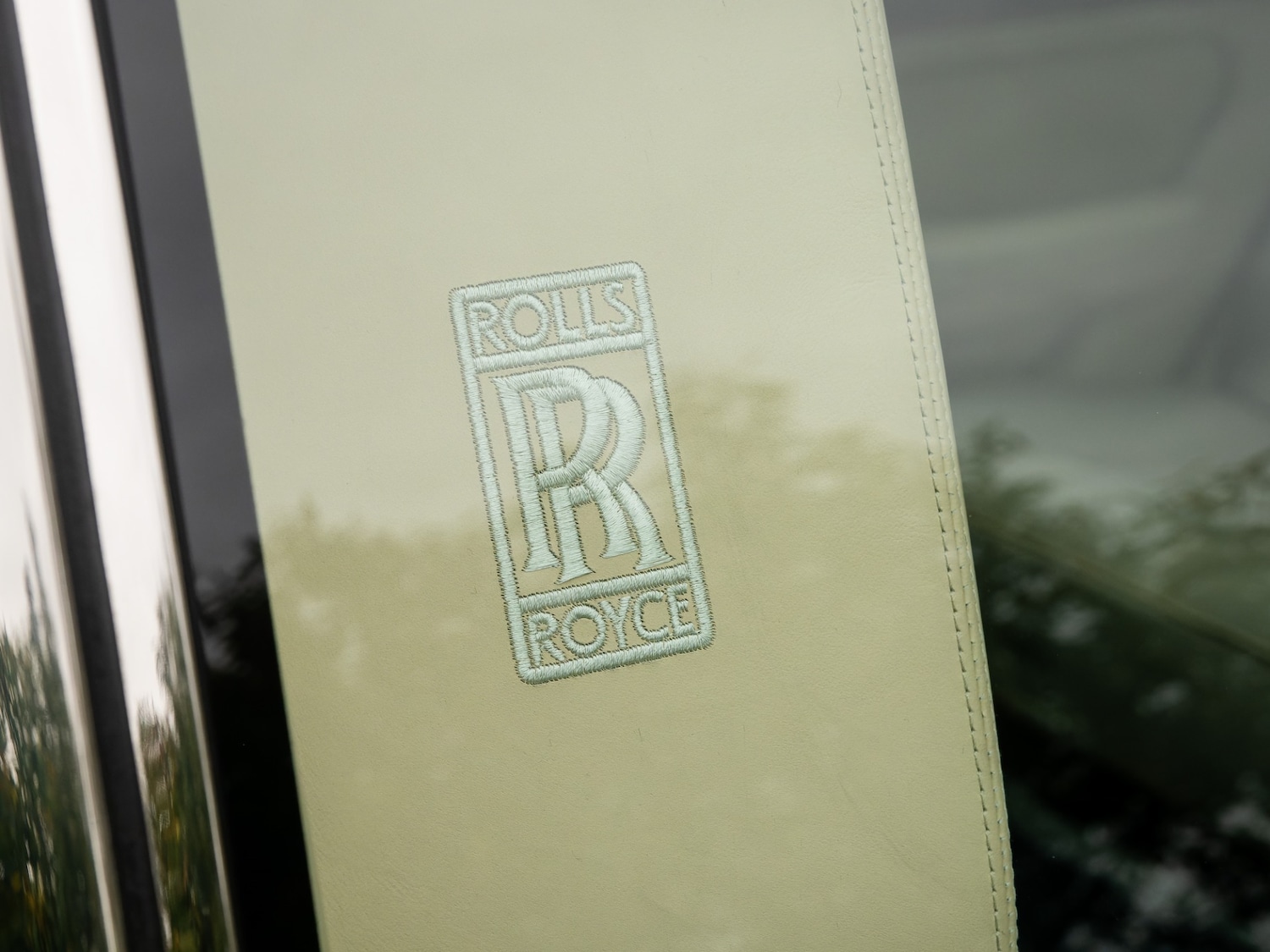 Used Rolls-Royce Park Ward 1999 for sale - 76382866: Photo 49