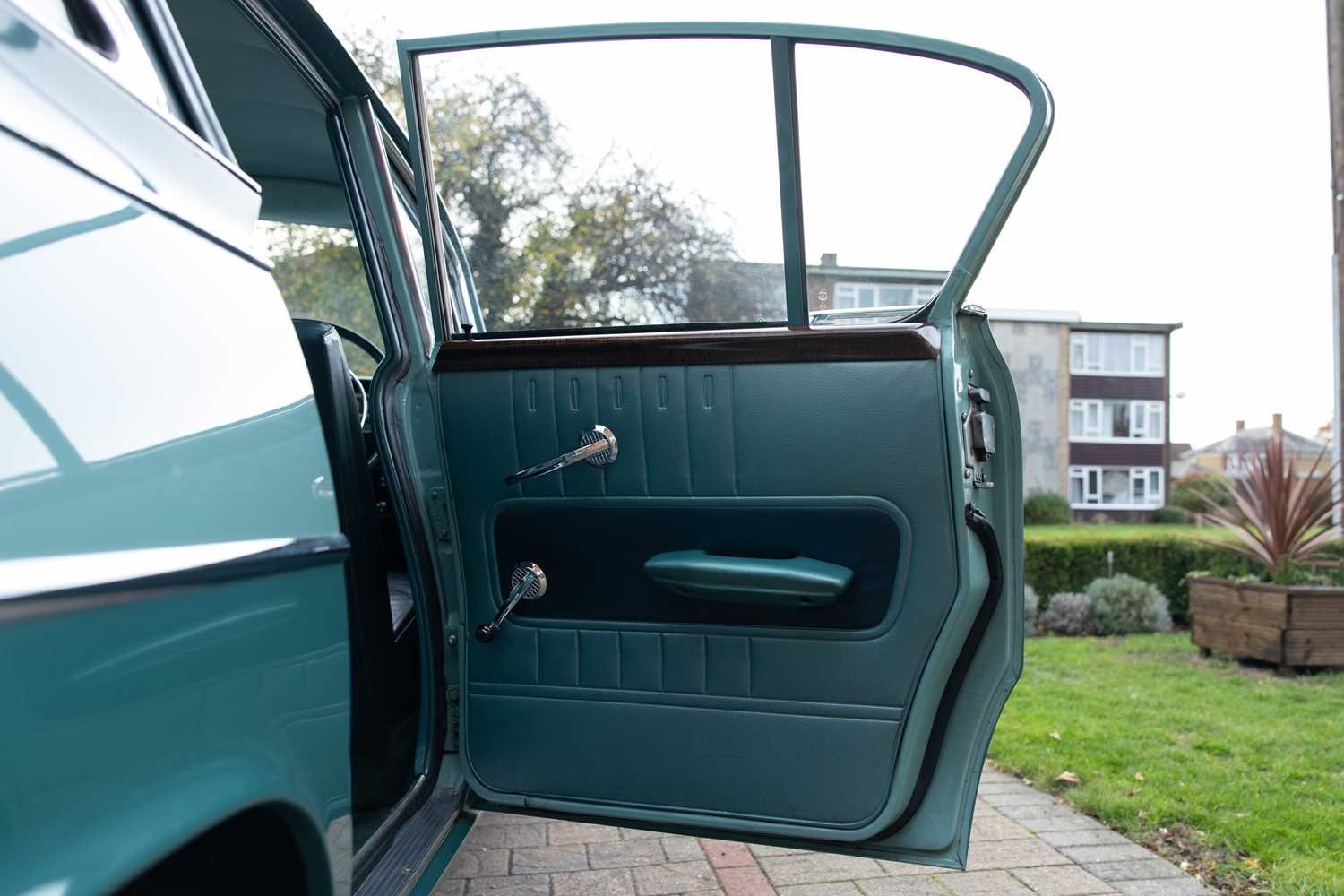 Used Vauxhall Cresta 1961 for sale - 76555585: Photo 33