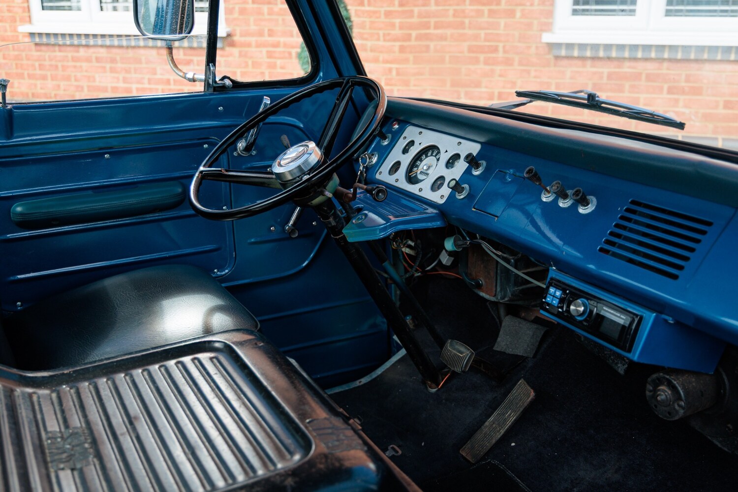 Used Ford Ecoline 2016 for sale - 77502273: Photo 42