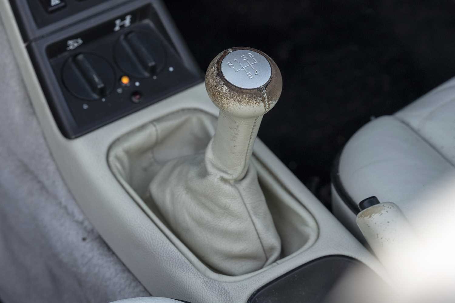 Used Porsche 911 1990 for sale - 76565542: Photo 38