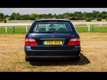 Used Mercedes-Benz E-Class 2004 for sale - 75130593: Photo