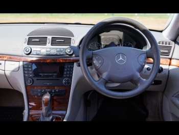 Used Mercedes-Benz E-Class 2004 for sale - 75130593: Photo