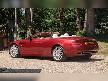 Used Aston Martin DB9 2006 for sale - 78970774: Photo