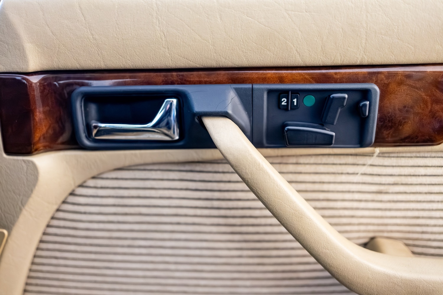 Used Mercedes-Benz S Class 1986 for sale - 77431448: Photo 23