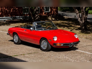 Alfa Romeo - Spider