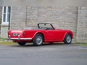 Used Triumph TR4 1967 for sale - 79044949: Photo